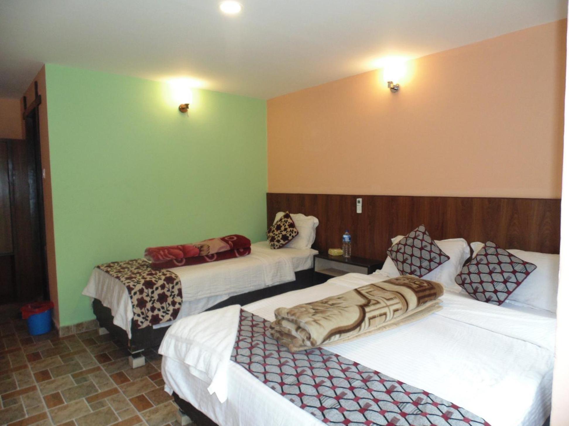 River Fun Beach Resort Gorkhā Екстериор снимка